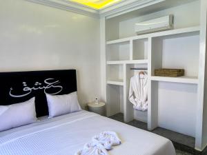 Maison Zen 4 Suites, Private Indoor Pool, Jacuzzi & Gym, Central Marrakech