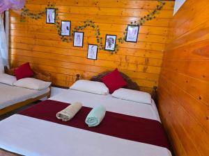 Dots bey beach cabanas