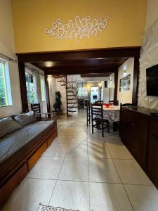 S Lany - Ótima Localização em Ilha Grande