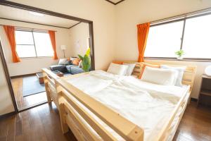 MarunoStay-最大8名-1棟貸切-1日1組限定-プロジェクター完備-アクセス良好