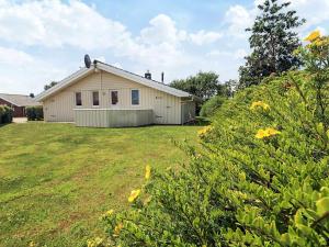 4 star holiday home in FRIEDRICHKOOG