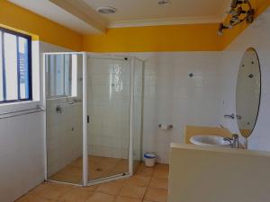 Whispering Seas Crescent Head