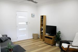 Maxi Jean Retreat at Crescent Head