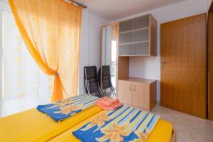 Apartments with parking space Klenovica, Novi Vinodolski - 20556