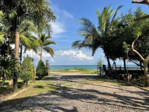 Vasana RuanThai Homestay วาสนา เรือนไทย โฮมสเตย์