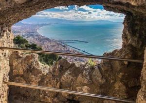 Casa vacanza La Maison De Losyram Art