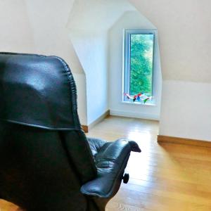 Guest House Ito3F 屋根裏部屋丘の上白亜の洋館風別荘静かな小さなお宿1名から3名