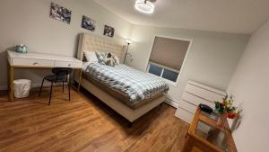Main Floor Condo Fully Independent 1 Bed 1 Bath