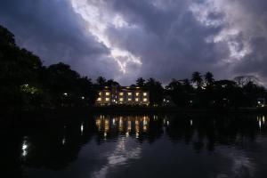 Coastal Pearl Hotel Miramar Lakeview