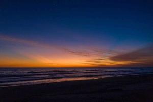 Oceanfront Solar Paradise-Steps to the Sea