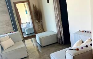 Plunge Pool Duplex PH with Beach Club Shuttle and GYM