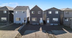 Cozy 3-Bedroom Family Retreat Home in Rangeview