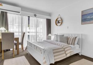 Riverside Executive Apartment