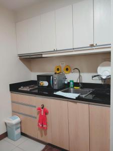 Bright Retreat Blending Style and Comfort