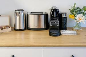 Riverside Executive Apartment