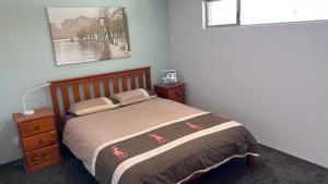 Palm Beach Retreat - Rockingham