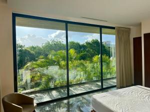 Jungle Panoramic View PH with Beach Club Shuttle & Gym