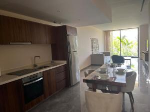 Jungle Panoramic View PH with Beach Club Shuttle & Gym