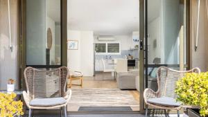 The Poplars Apartment Nelson Bay with Swimming Pool