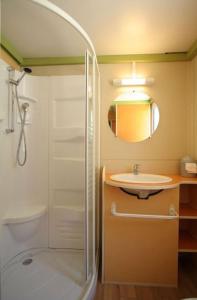 Complexes hoteliers Camping La Pinede : photos des chambres