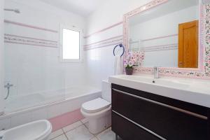 Villa Ciruela by Villa Plus