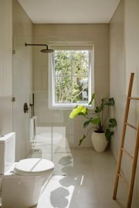 Rumi Bumi - Tropical Beach Shack near Melasti Beach