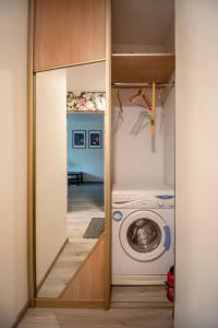 Urban Escape Kaunas - Quiet Apartment 5 km from City Center