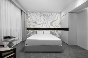 J Village Hotel - Triệu Việt Vương