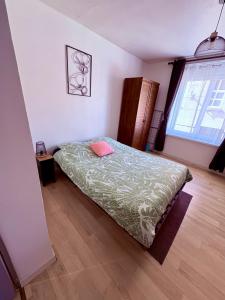 Pause Confort Studio idéal centre ville - 3hvězdičkové hotely ve městě Gravelines