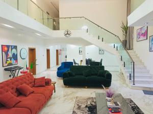 Freely Homes and Apartments