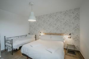 Casa Rural Torrecaballeros-Segovia