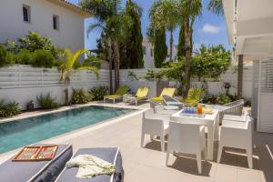 Protaras Seaside Villa Narcissos 16