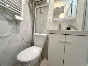 New 413 Suite Henri - Cosy Apartment Paris Center