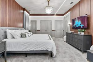 2025 NEW 10 BedroomsPool LED At Windsor Cay