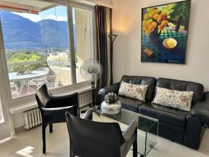 Palme 004 by Fewotessin