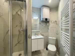 New 422 Suite Louis - Cosy Apartment Paris Center