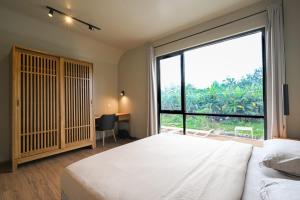 Ocean Dream Uluwatu by Hello Summer