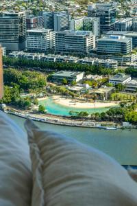 Brisbane Level 46 Luxury Queens Wharf Apartment with Unblocked Southbank & River View Single Room room
