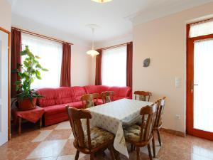 Apartment Elisabeta 01 by Interhome