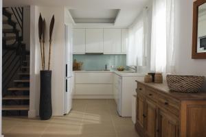 Villa Madouri 5 bed seafront villa with private pool