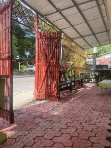 Cherry Traveller Inn