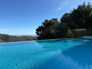 Modern villa, amazing views!