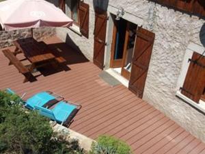 Charmant meublé au calme, proche cascades, randos, chevaux, parking et terrasse privée, WiFi gratuit - FR-1-589-365