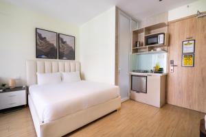 The Rixx Saigon Central - Next to Ben Thanh Market