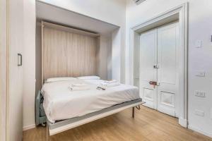 heated HYDROMASSAGE POOL Central Station1 View