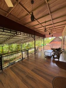 The Munroe Vibes Inn