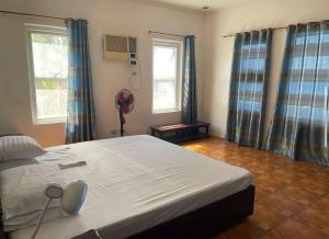 LU Paraoir Sunset House