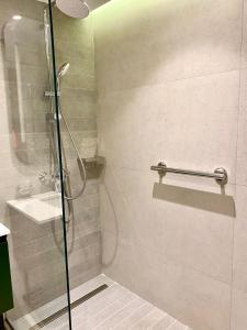 Batumi Bay Apartments - Luxe by the Sea