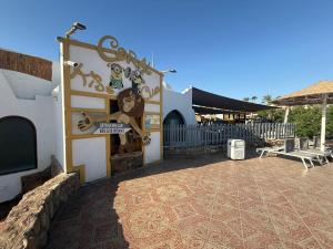 Trentadue Centoquindici Sharm