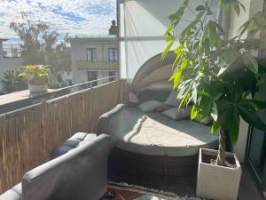 Elegant Furnished Apartment in Central Cologne for Long Stay